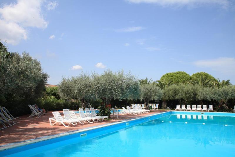 Nausicaa Village Sant'Andrea Apostolo dello Ionio Bagian luar foto